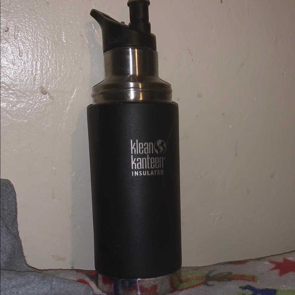 Klean Kanteen Black Insulated Water Bottle